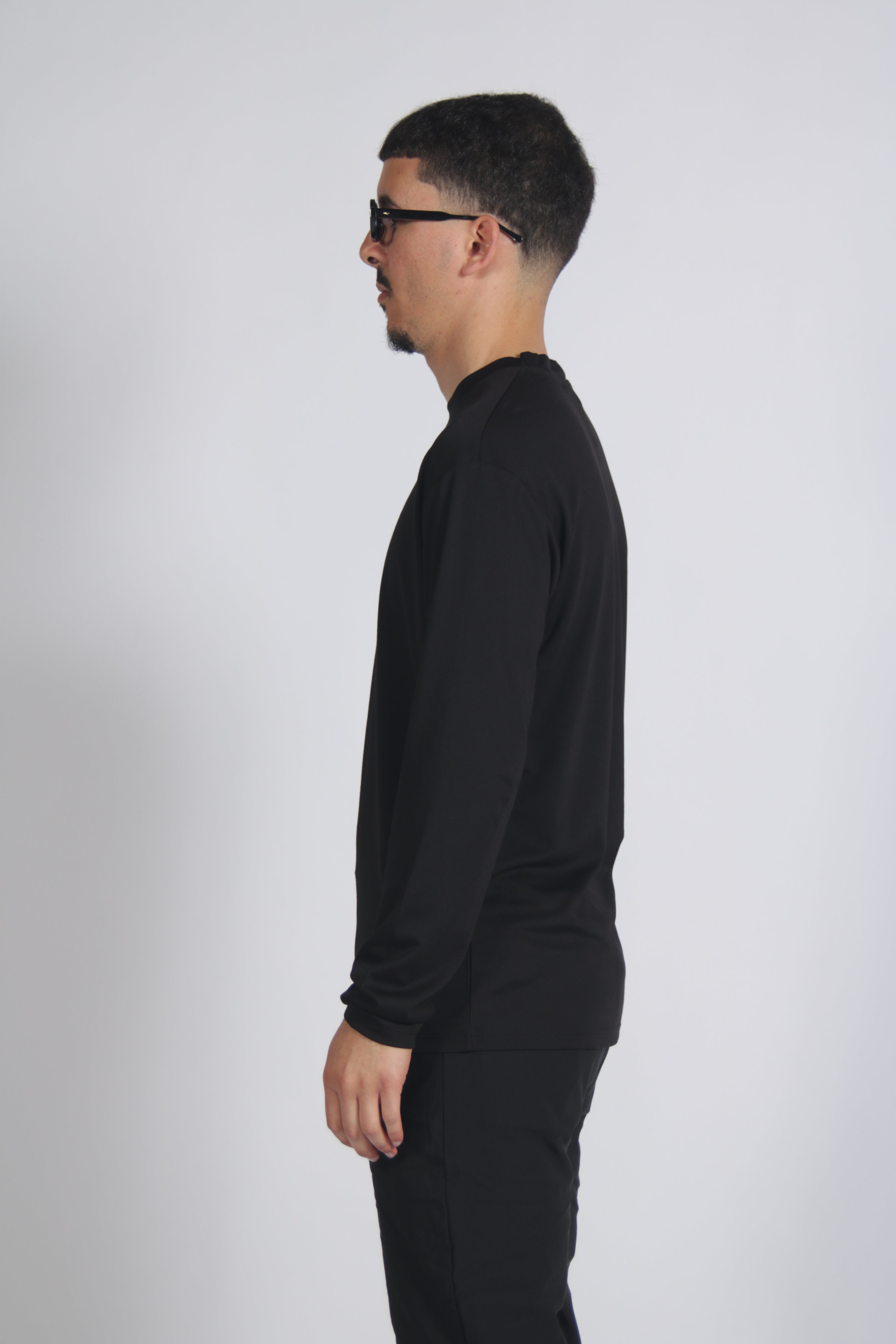 Longsleeve T-shirt Black