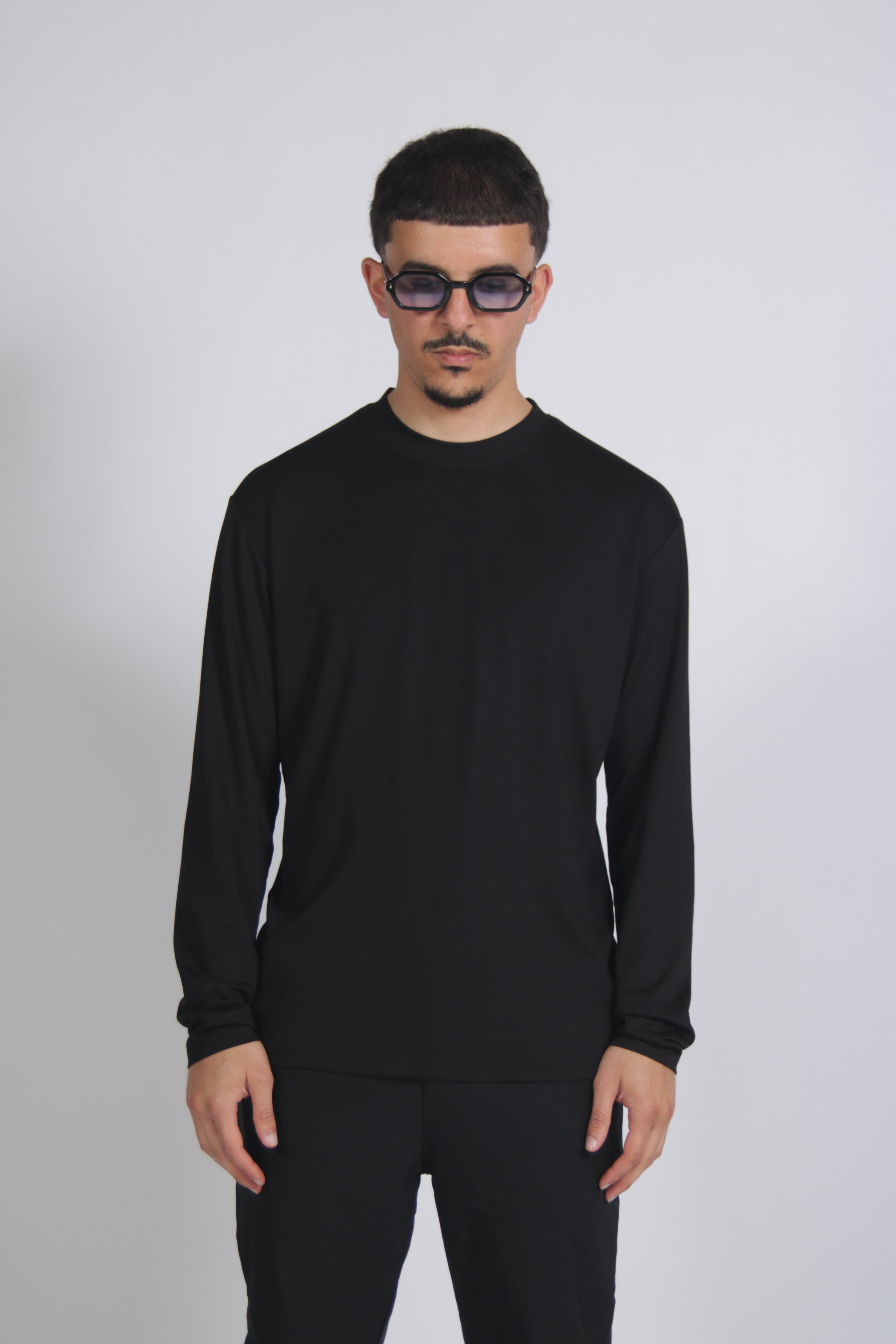 Longsleeve T-shirt Black